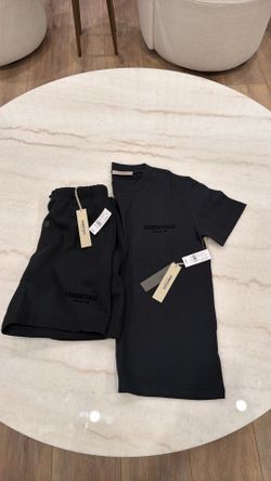 Essentials fear of god set