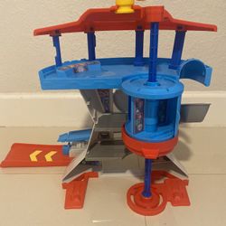 PAW Patrol Adventure Bay Tower