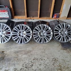 17" Rims (CRYSTLER TOWN & COUNTRY)