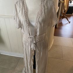 NWT Beautiful Bohemian Tan Lace Duster Size Large