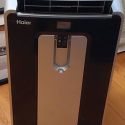 HAIER 12,000 BTU PORTABLE AIR CONDITIONER