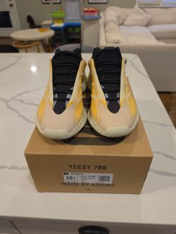 Yeezy 700