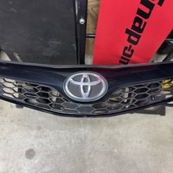Toyota Camry Front Grill