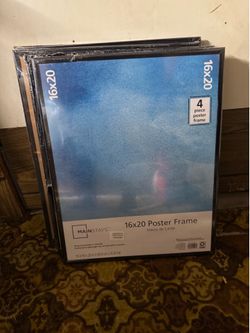 4 16x20 picture frames