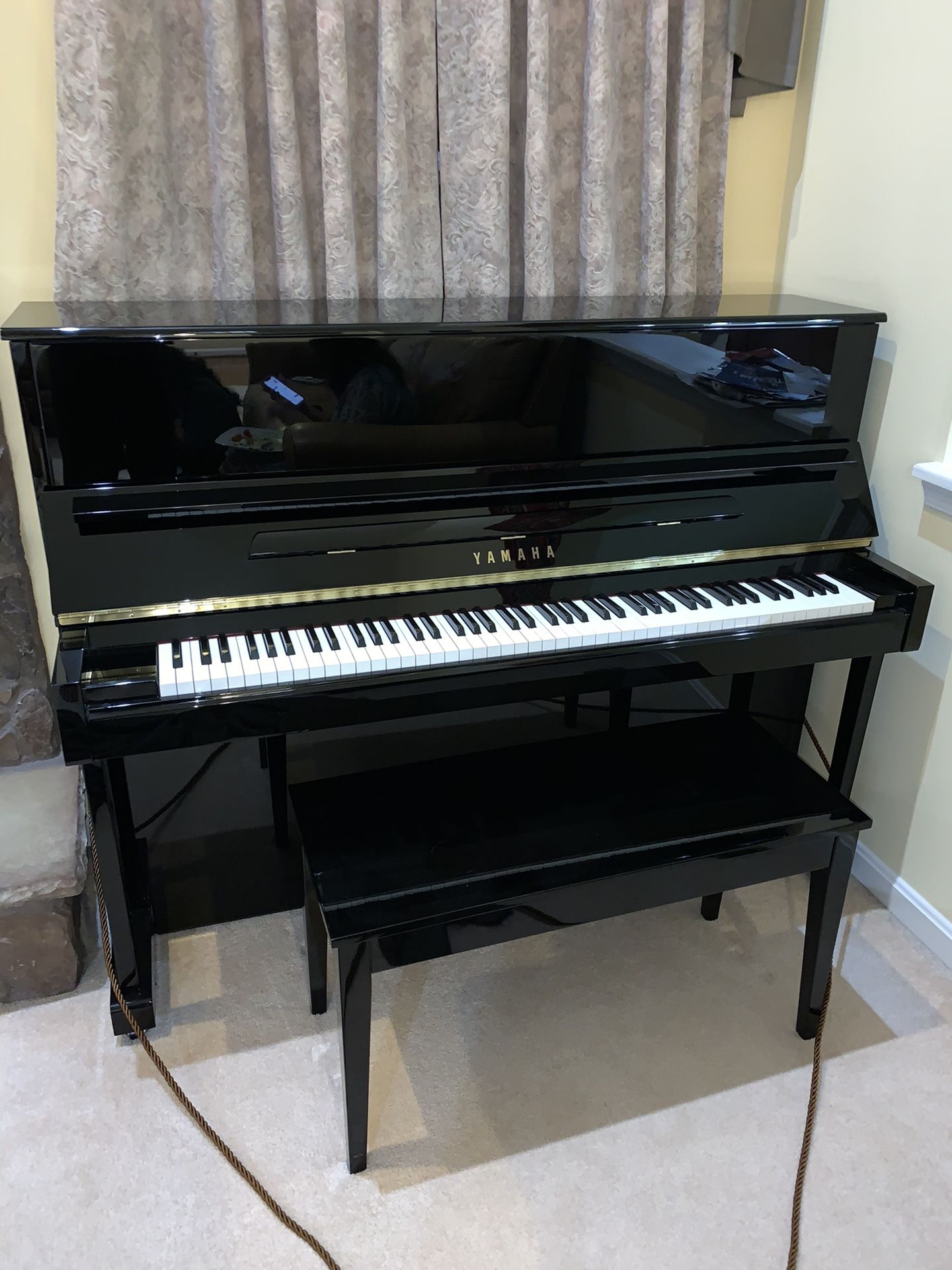 Yamaha piano