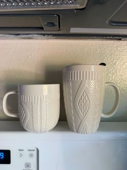White Cable Knit Ceramic Mugs Set of 2