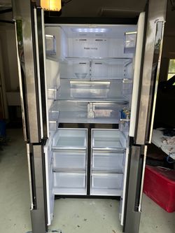 Samsung LRYXC26o6D Refrigerator – Good Condition, 26 cu ft, Black - Naples, FL