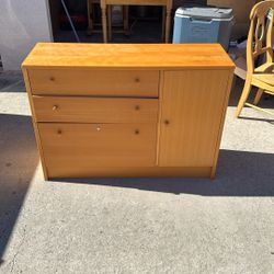 Dresser Furniture 
