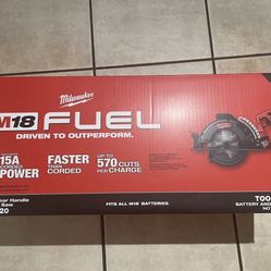 New 7 1/4” rear handle circular saw tool only with new blade $250 firm in n Lakeland 