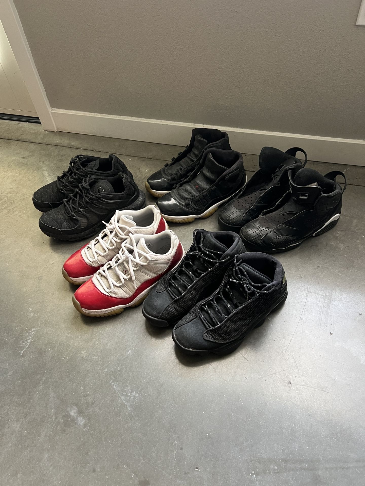 Retro Jordans/Nike Bundle