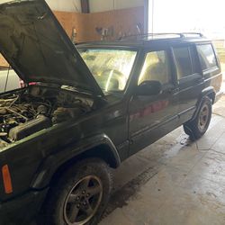 1998 Jeep Cherokee 4WD