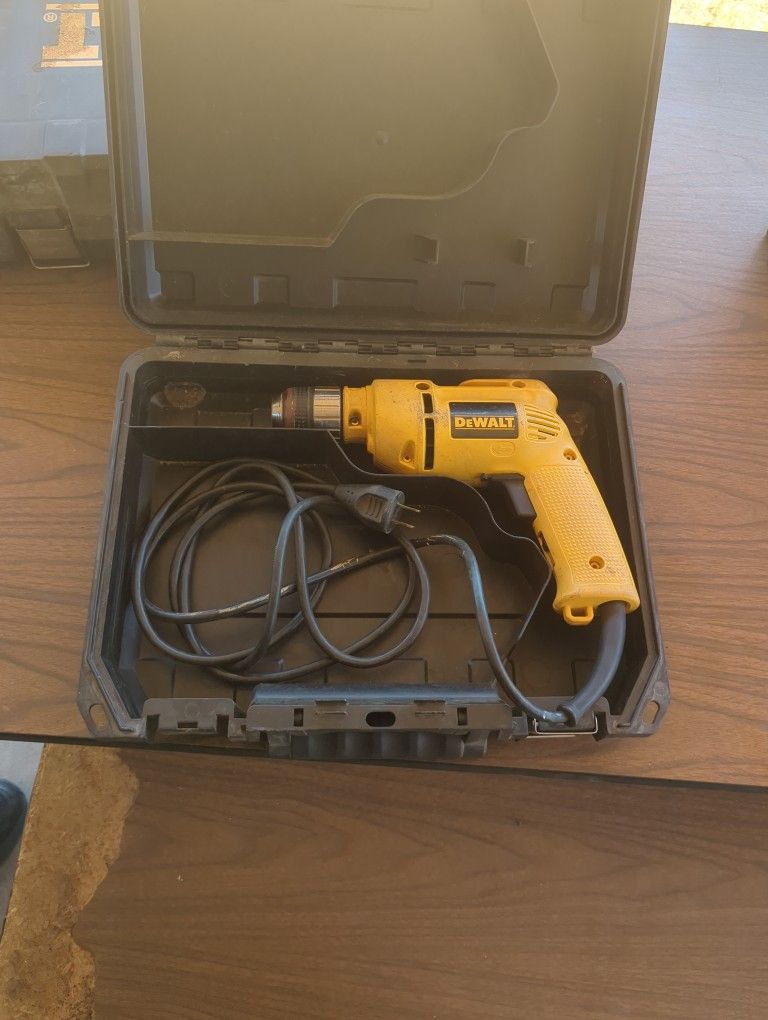 Dewalt Drill 3/8