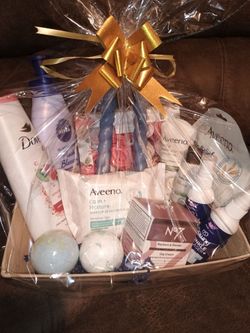 Gift basket