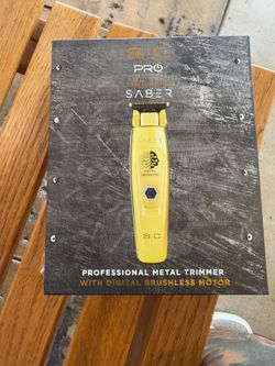 StyleCraft Cordless Gold Saber Trimmer