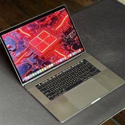 15” MacBook Pro (2.9 GHz FourCore i7) 16gb/500gb