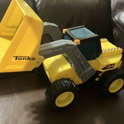Tonka Yellow Construction Truck