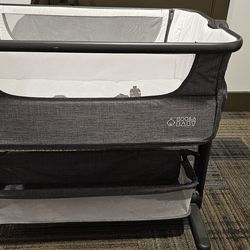 Baby Travel Bassinet