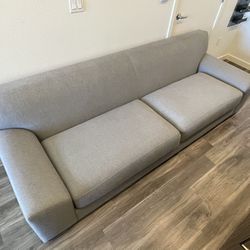 Custom Built Shenandoah Furniture Co Linen Sofa