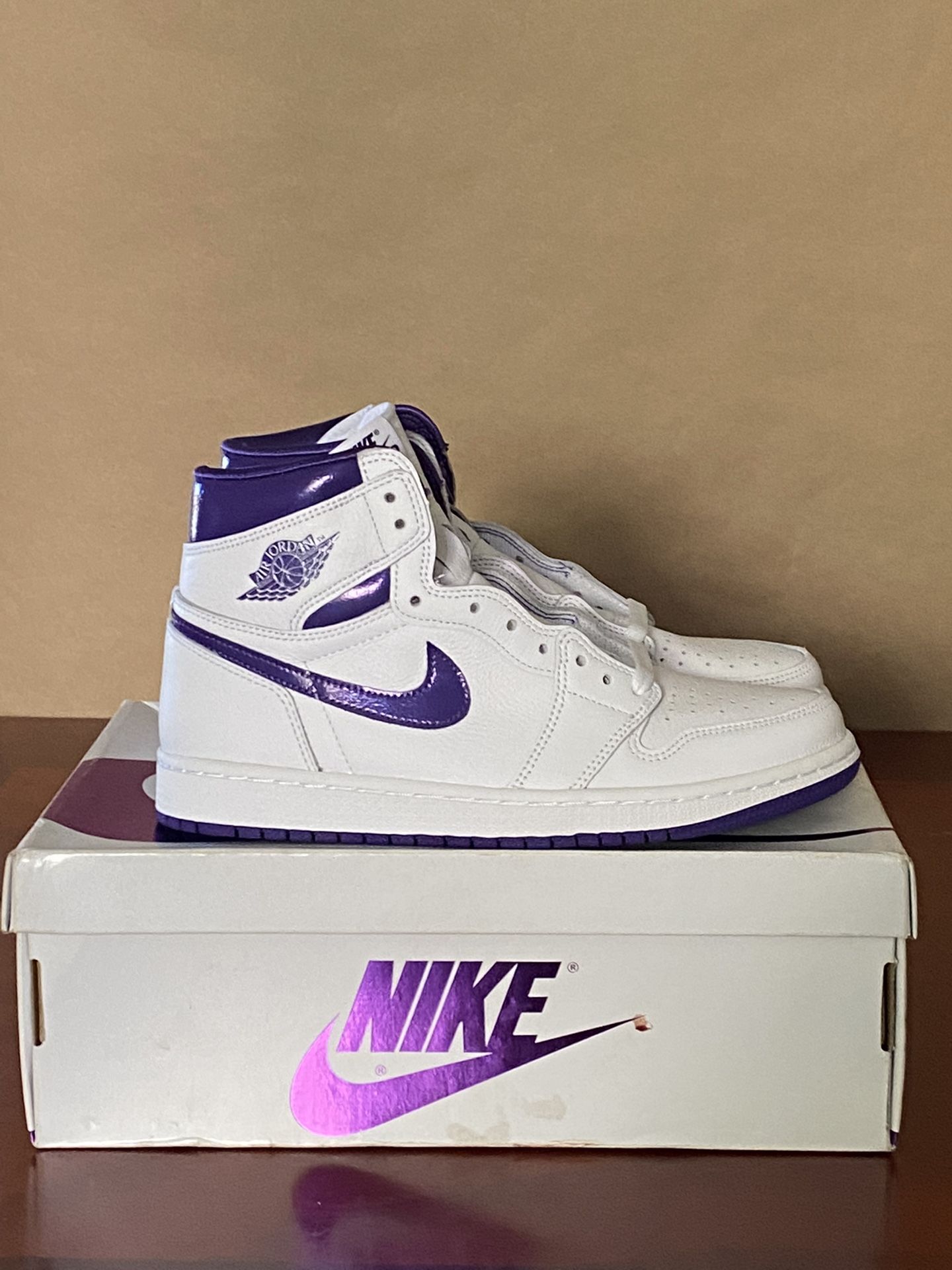 Jordan 1 High Size 8.5 USW New!