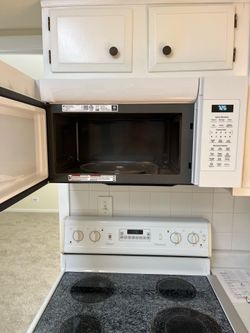 Microwave-mounted with vent