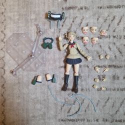 Kaiyodo Revoltech Himiko Toga (preowned) My Hero Academia