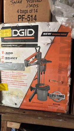 RIDGID R7132 Dual Paddle Programmable Power Mixer with Stand