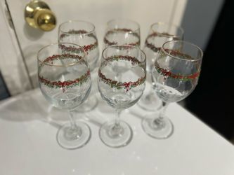 Christmas Wine Glasse set of 6