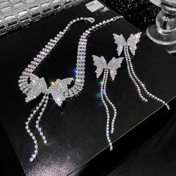 Korean Butterfly Nacklace And Earrings 