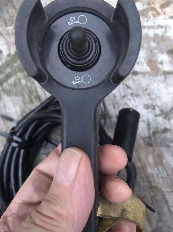 9000 Lbs. Recovery Winch With Remote