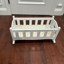 Melissa & Doug Baby Doll Crib