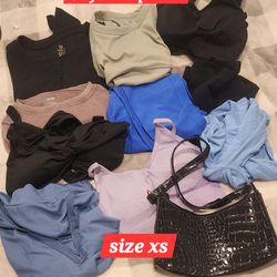 6 bags of clothing READ DESCRIPTION