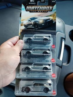 Hot wheels gtr