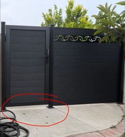 Custom-made aluminum doors and fence composite wood
