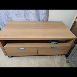 Ikeya TV Consoles Used 