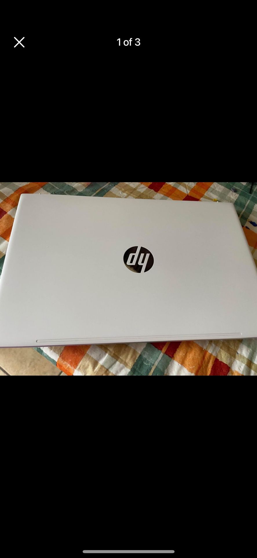 White HP Pavilion Laptop 