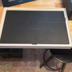 Portable Monitor. 