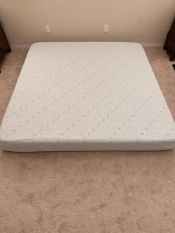 King size mattress and bamboo mattress topper