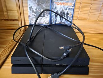Playstation 4 System with two games No controller
