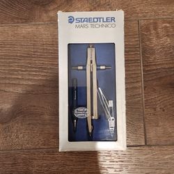 New Staedtler Mars Technico precision compass set.