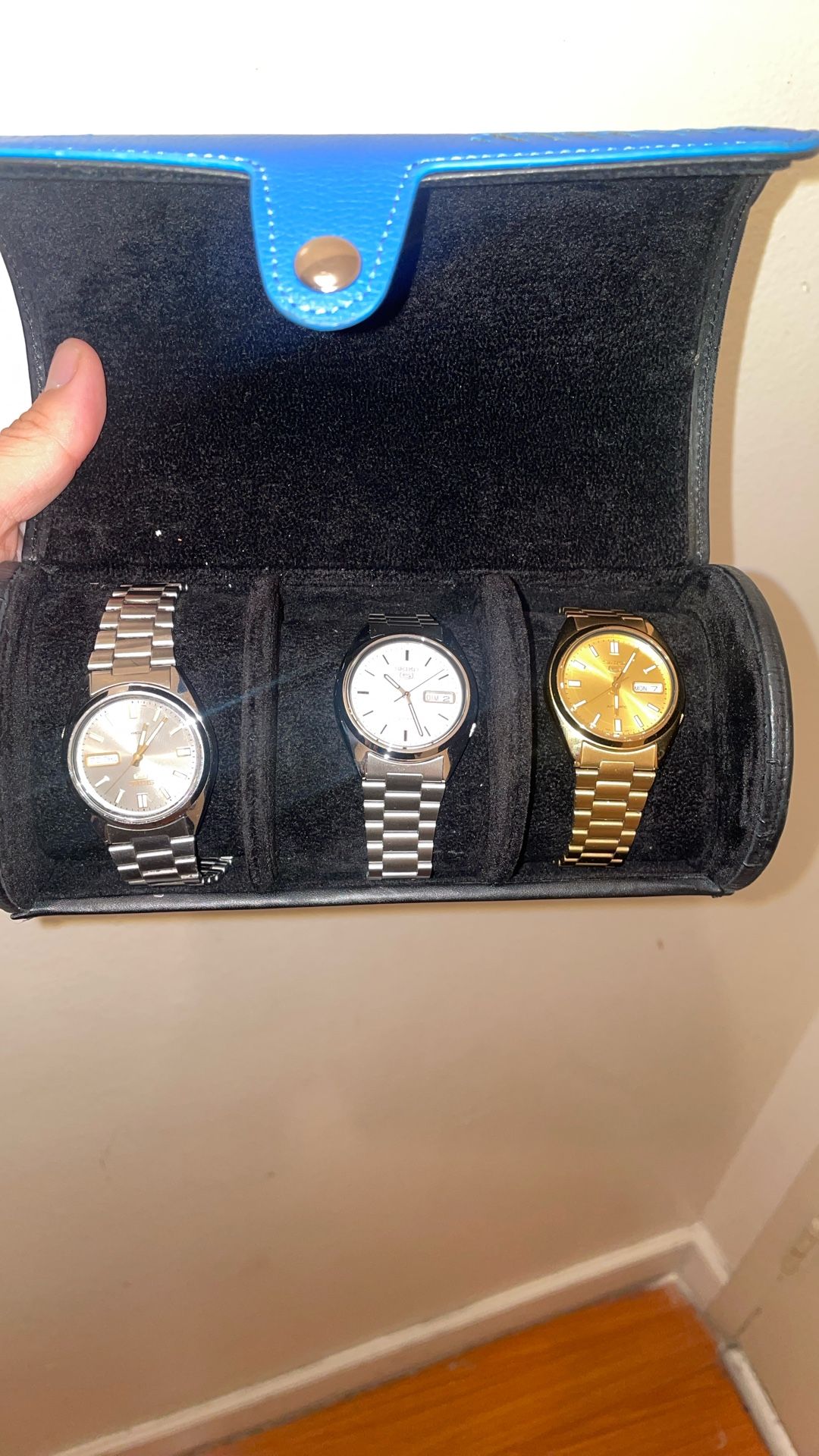 Sieko Gold And Silver Watches 