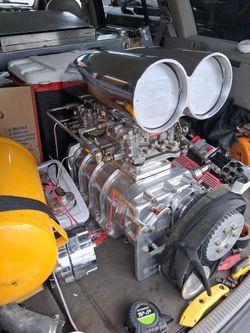 BBC  custom Hampton supercharger blower with both intakes and duel carbs already synchronized w/nitro hookups