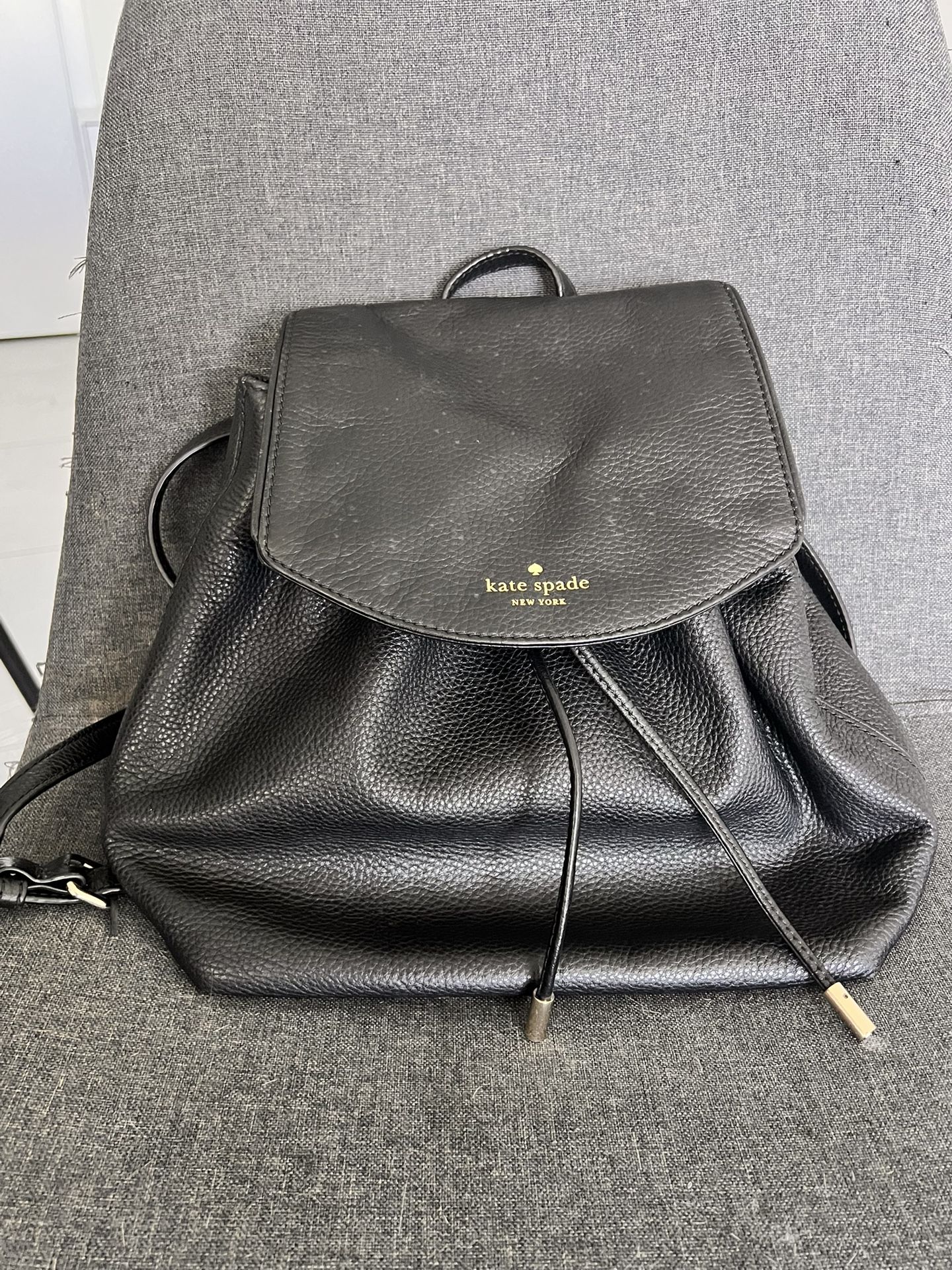 Kate Spade Pebbled Leather Drawstring Backpack – Black