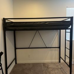 Twin Loft Bed w Mattress 