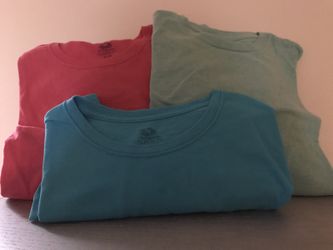 3- t-shirts
