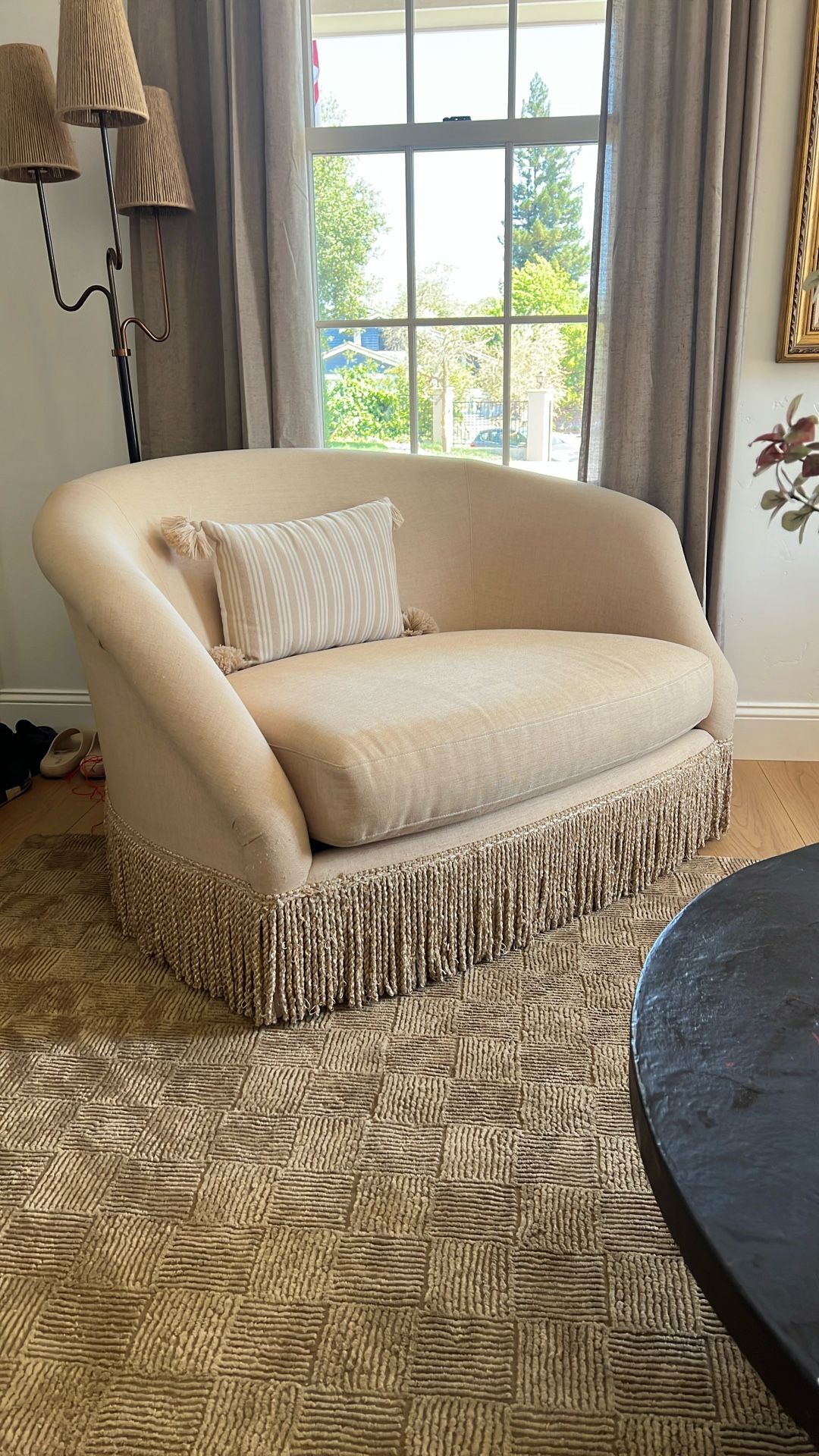 Very LARGE Armchairs (2)