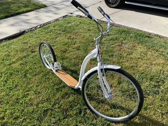 Schwinn Adult Shuffle Scooter With 26