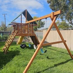 Outdoor Playground Set
