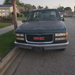 Classic 1993 chevy truck