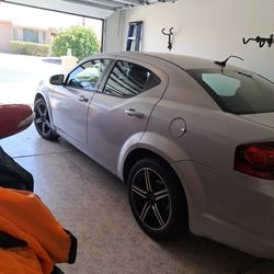 2012 Dodge Avenger Very Nice Shape