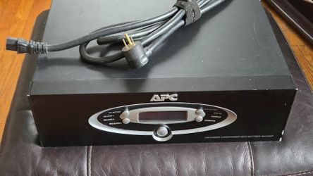 APC J15 Power Conditioner with Battery Backup